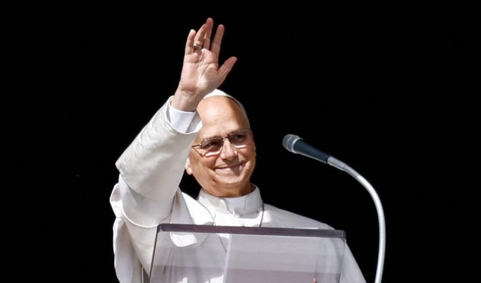 Papa está em condições de realizar viagem à América Latina em novembro, diz Vaticano