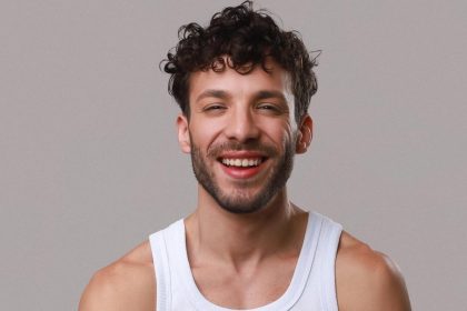 Quem era Matheus Sabbá, ator e diretor amazonense que morreu aos 30 anos