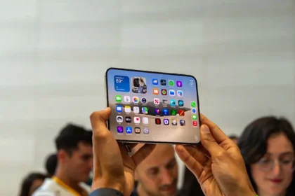 iPhone Duo: veja cinco problemas relatados por usuários após lançamento