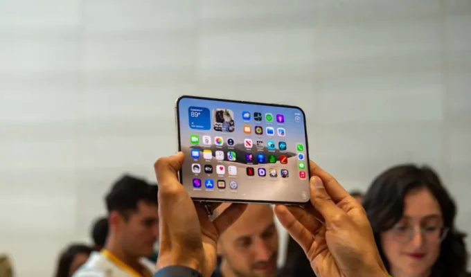 iPhone Duo: veja cinco problemas relatados por usuários após lançamento