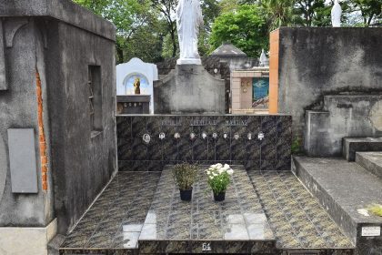 Polícia de SP investiga venda de dados de mortos a funerárias
