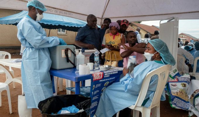 Surto de Ebola no Congo mata mais de 5.000 pessoas