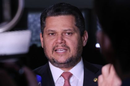 Alcolumbre marca votação da PEC da segurança pública para terça-feira