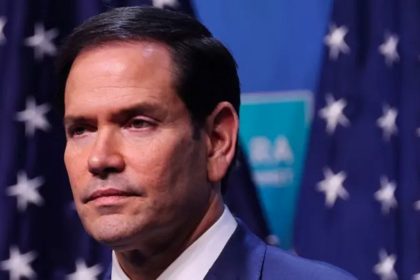 Governo dos EUA ‘não se envolveu diretamente’ na saída de Flávio Bolsonaro do Brasil, diz Marco Rubio