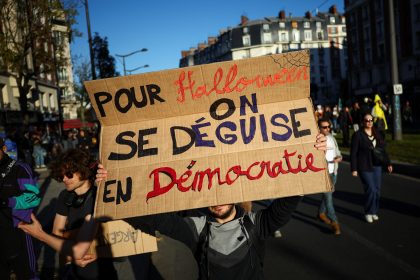 Educação e custo de vida: por que a França tem sido tomada por uma onda de protestos